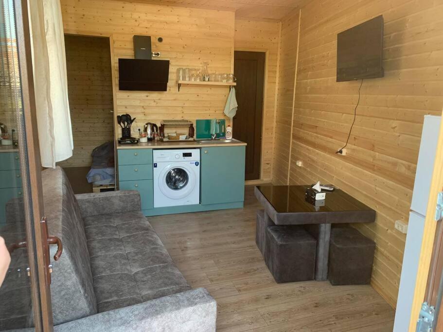 C'Est La Vie Apartment Mtsʼkhetʼa Екстериор снимка