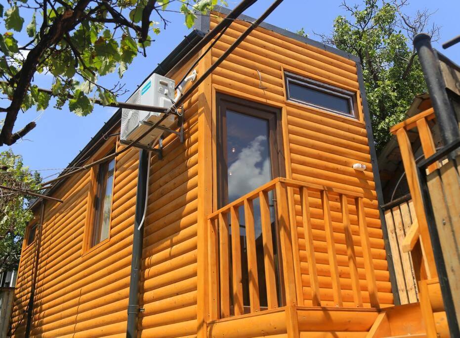 C'Est La Vie Apartment Mtsʼkhetʼa Екстериор снимка